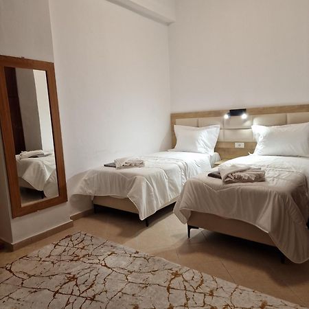 Apartment Antigona Gjirokaster Luaran gambar
