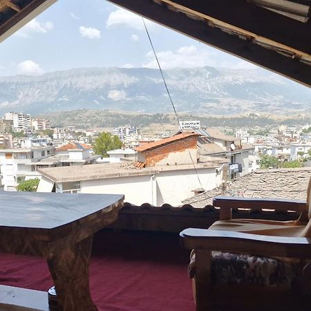 Apartment Antigona Gjirokaster Luaran gambar
