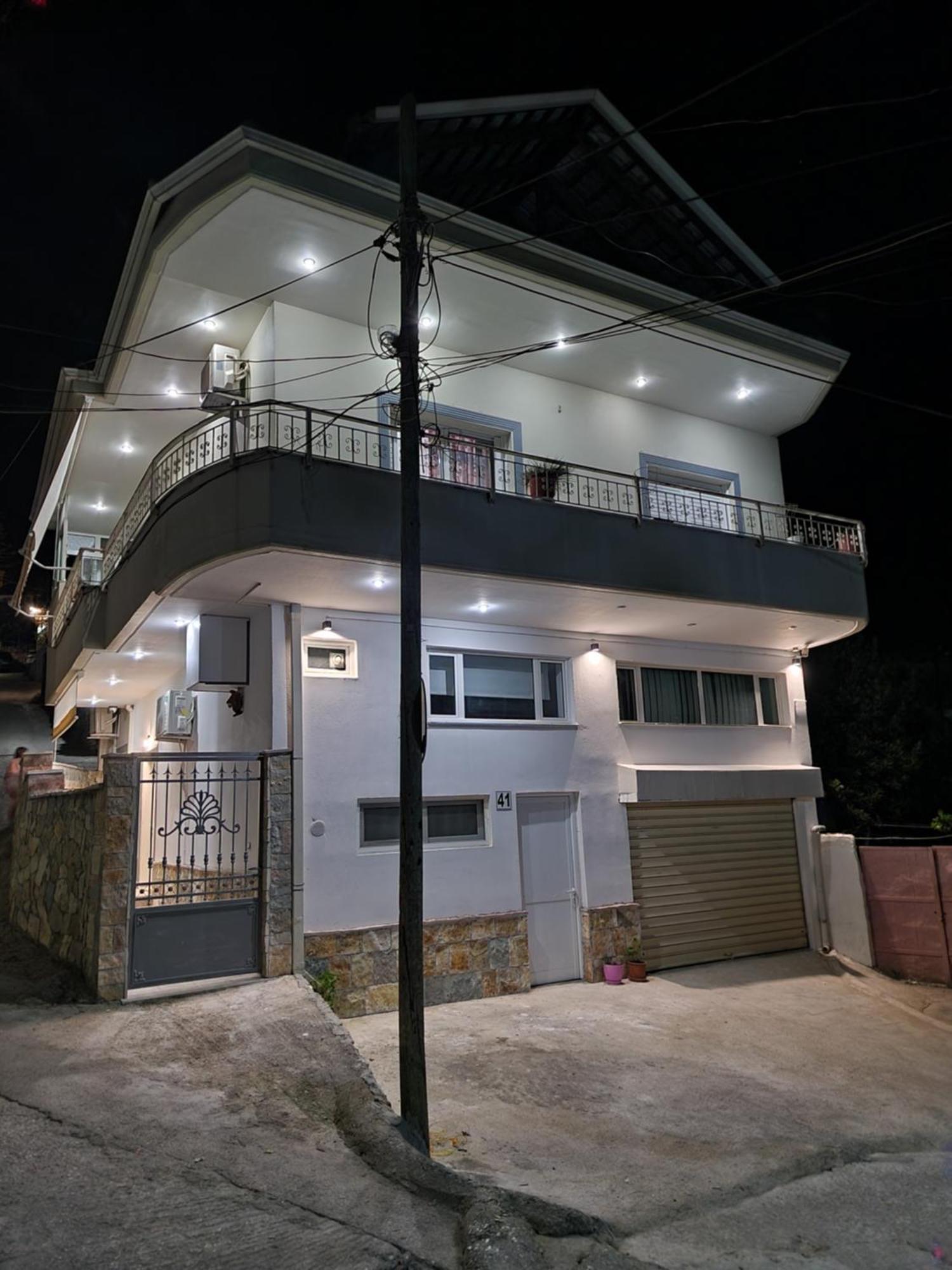 Apartment Antigona Gjirokaster Luaran gambar